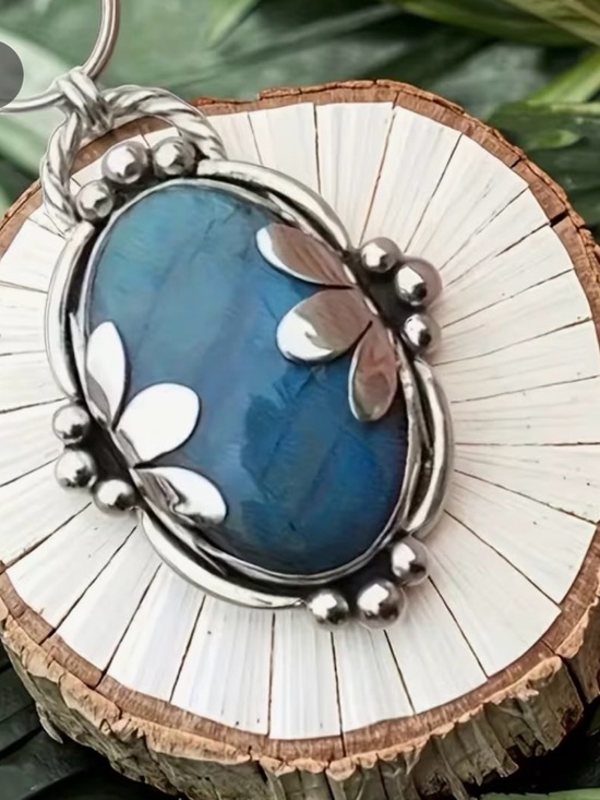 Jewelry - Bohemian Blue Oval Natural Stone Pendant Necklace NWT